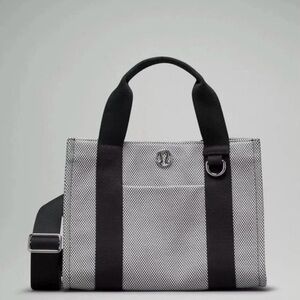 Lululemon Two-Tone Canvas Mini Tote Bag 4.5L